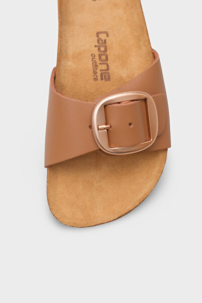 Capone Outfitters Lee Large Buckle Anatomical Cork Sole Leather Slippers