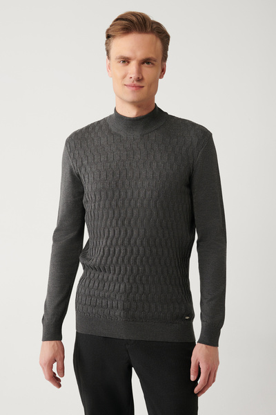 Avva Dunkelgrauer Herren-Strickpullover aus Baumwolle mit Rollkragenpullover E 005106