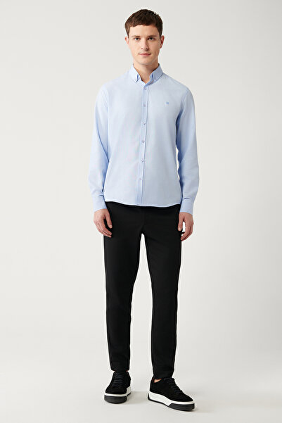 Avva Erkek Açık Mavi Düğmeli Yaka Kolay Ütülenebilir Pamuklu Oxford Gömlek E002000