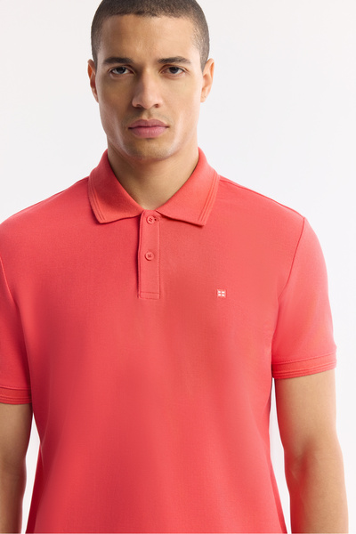 Avva Men's Red Non-Curling Polo Collar 100% Cotton Basic Regular Fit T-Shirt B001032