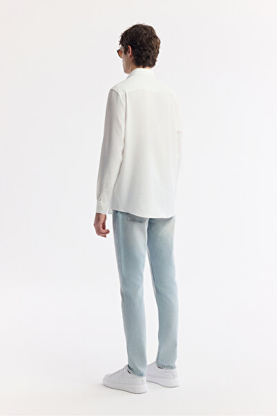 Avva Чоловіча біла класична сорочка з коміром, легка в прасуванні, з гофре, прямий крій A51Y2083