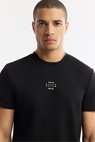 Avva Ανδρικό μπλουζάκι με στάμπα με λαιμόκοψη με δύο ελαστικότητες και κανονική εφαρμογή A51Y1162