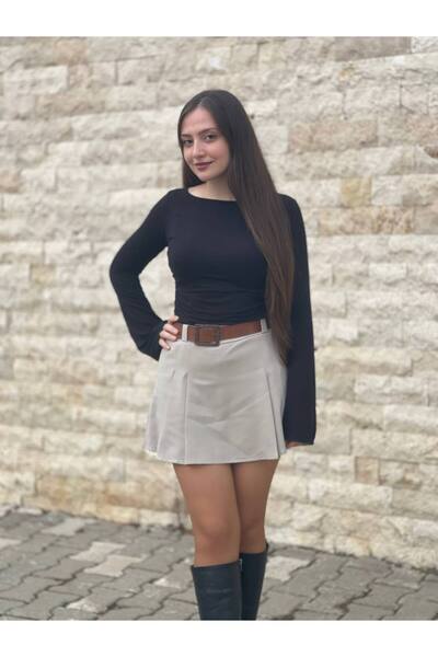 Stile Bella Women's Pleated Belted Shorts Skirt