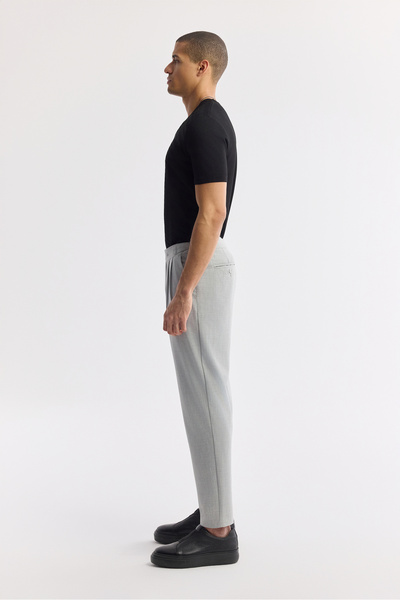 Avva Чоловічі сірі класичні штани з поясом і апетітами Carrot Fit A51Y3026