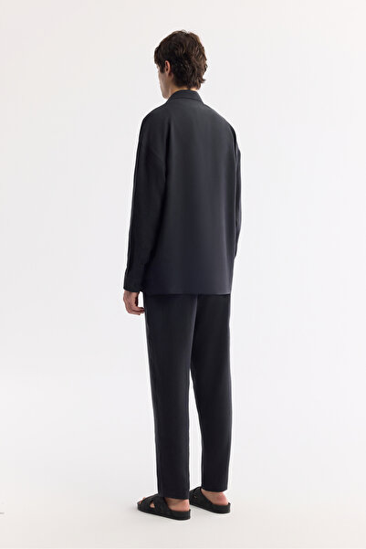 Avva Erkek Siyah Alttan Britli Yaka Soft Touch Oversize Fit Gömlek A51Y2168