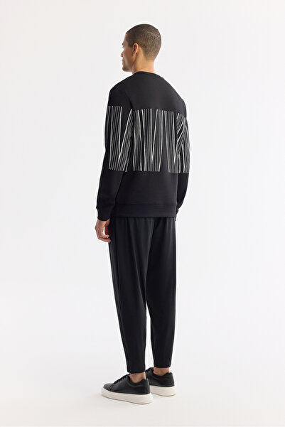 Avva Men's Black Crew Neck Printed Bi-Stretch Interlock Regular Fit Sweatshirt A51Y1227