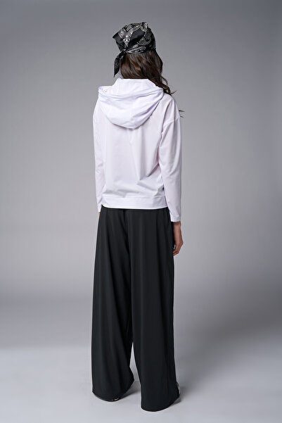 bilcee White Thin Light Fabric Women's Sweatshirt 4168