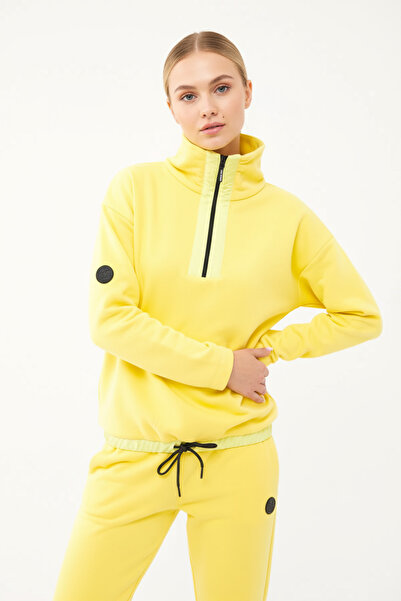 bilcee Powder Yellow Women's Sweatshirt Set - Straight Leg, Stand Collar, Half Zipper 1632