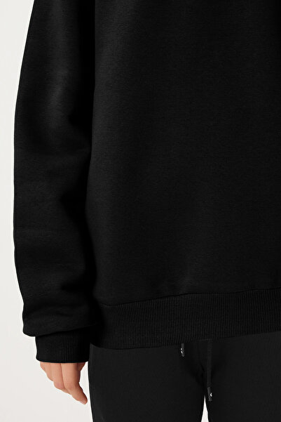 bilcee Peak Дамска черна суитшърт с качулка и цип 7012