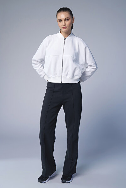 bilcee Жіночий білий спортивний костюм 4578