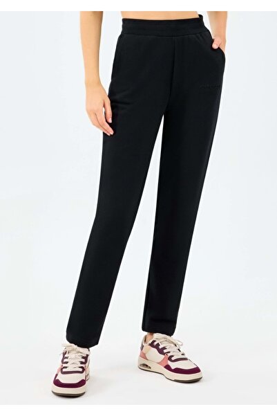 SKECHERS W Essential Slim Sweatpant S2520289 Kadın Eşofman Altı SİYAH