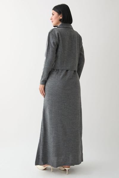 InStyle Антрацитовий трикотажний комплект з намистом