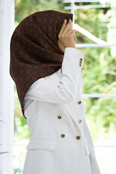 Vissona Καφέ Χρώμα 100% Twill Silk Monogram 90x90 Φουλάρι Ράψιμο Χειροποίητο