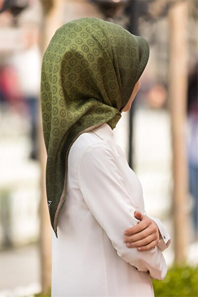 Vissona Twill Silk Monogram Khaki 100% Φουλάρι ραπτικής στο χέρι 90x90 Σχήμα ...