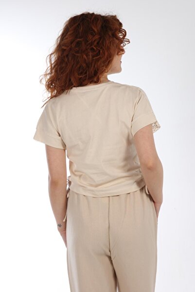 Mckanzie 5683 Κομμένο μπλουζάκι με δαντέλα στο πλάι