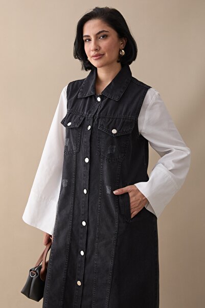 InStyle Черна дънкова жилетка със старинен детайл