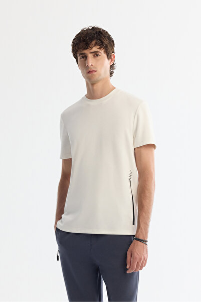 Avva Men's Ecru Crew Neck Printed Elastane Regular Fit T-Shirt A42Y1017