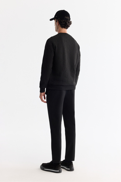 Avva Мъжка черна еластична блуза с редовна кройка и принт на яката A42Y1335