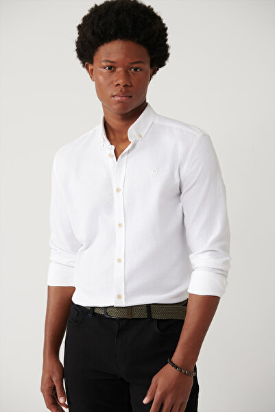 Avva Чоловіча сорочка з білими ґудзиками на комірі, бавовняна, прямий крій A41Y2004