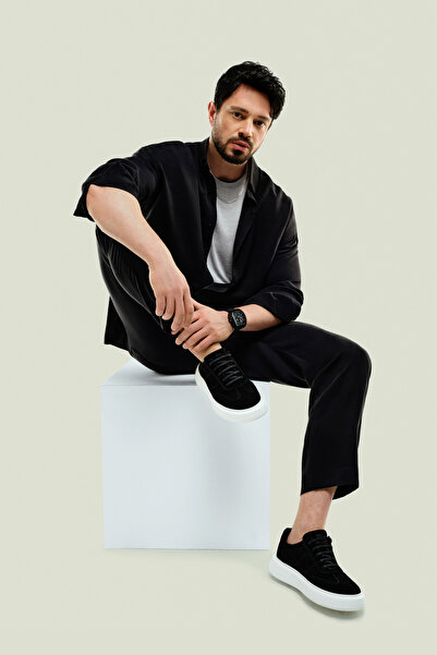 Avva بنطلون رجالي أسود ناعم الملمس بجيوب جانبية وخصر مطاطي بقصة مريحة A41Y3031