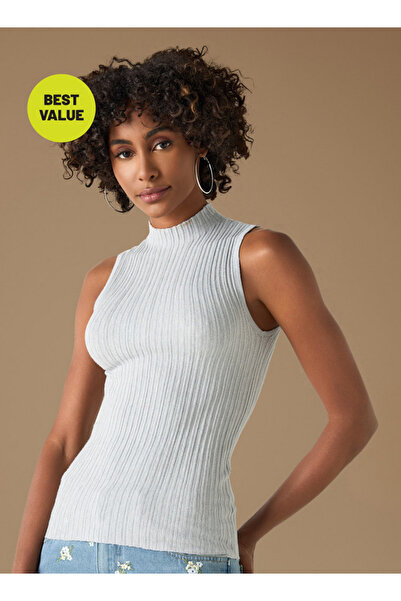 2Xtremz Ribbed Sleeveless Sweater with High Neck