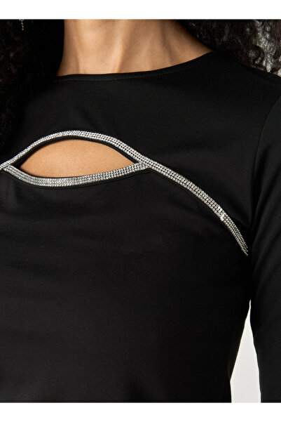 2Xtremz Embellished T-shirt With Cut-out Detail And Long Sleeves