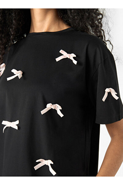 2Xtremz Bow Applique T-shirt with Short Sleeves