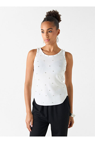 2Xtremz Embellished Sleeveless Top With Round Neck