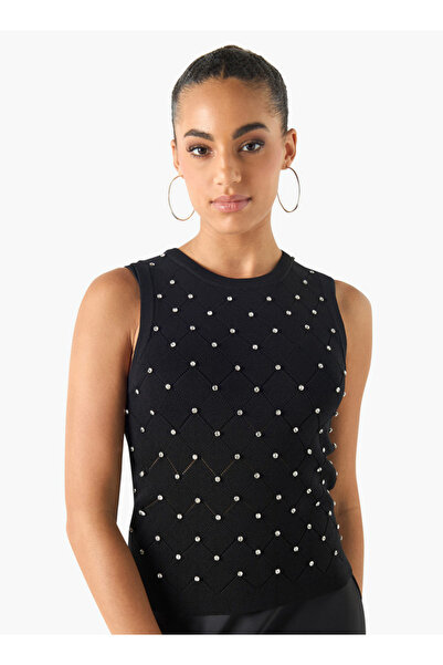 2Xtremz Embellished Sleeveless Top