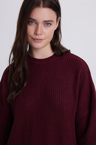 Tudors Women's Oversized Wide Cut Knitted Detailed Crew Neck Burgundy Sweater