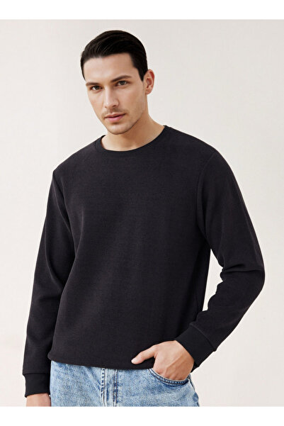 Iconic سويت شيرت بانكسي