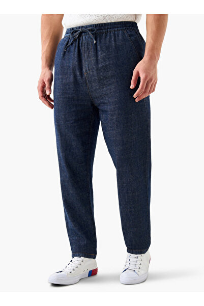 Lee Cooper بنطلون جينز بقصّة عادية مع رباط للإغلاق