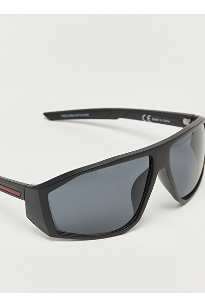 FAV Tinted Lens Full Rim Sunglasses with Nose Pads