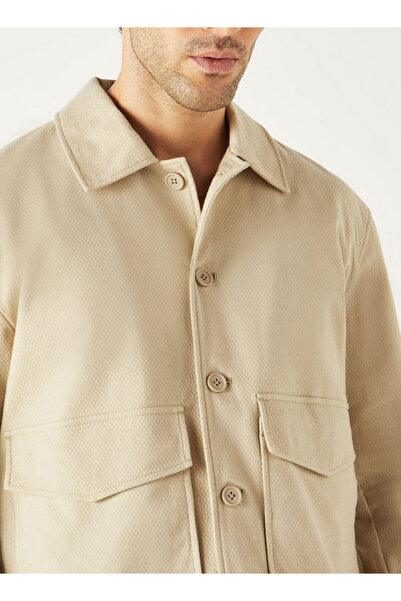 Iconic Solid Shacket With Pockets And Long Sleeves