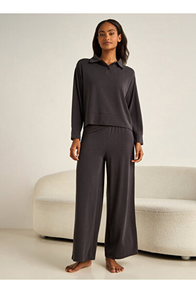 FAV طقم بيجامة قميص بياقة وسروال