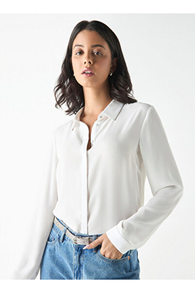 Smart High-Low Shirt with Long Sleeves