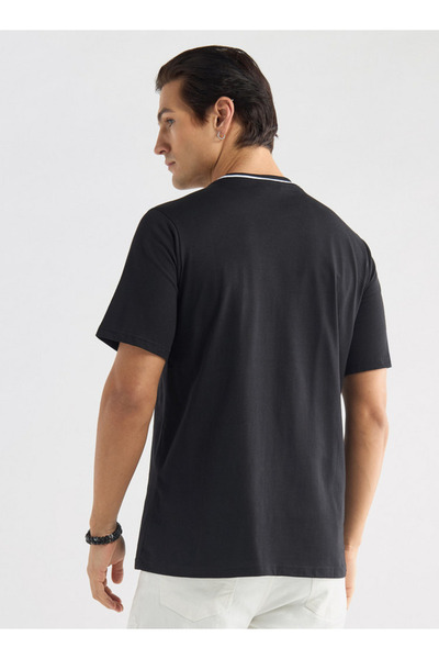 FAV Solid T-shirt with Round Neck and Short Sleeves