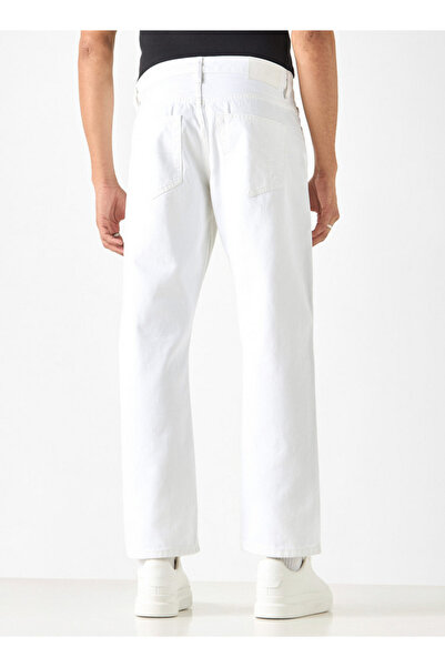 Lee Cooper Straight Fit Jeans With Pockets