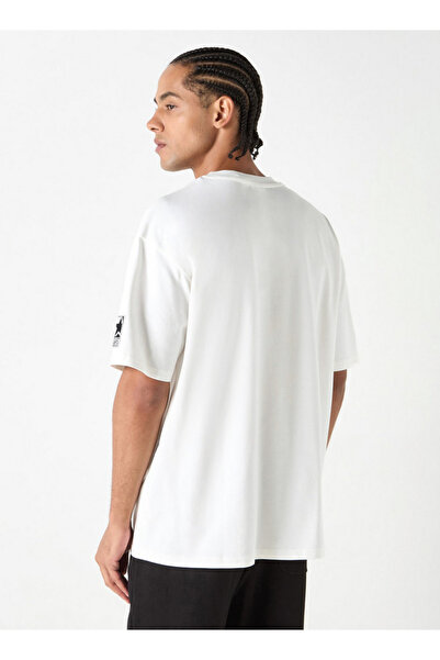 Starter Typographic Print T-shirt with Short Sleeves and Crew Neck