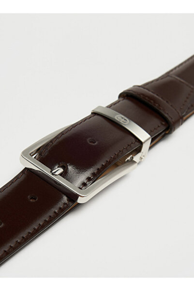 ECKO Leather Belt With Pin Buckle Closure