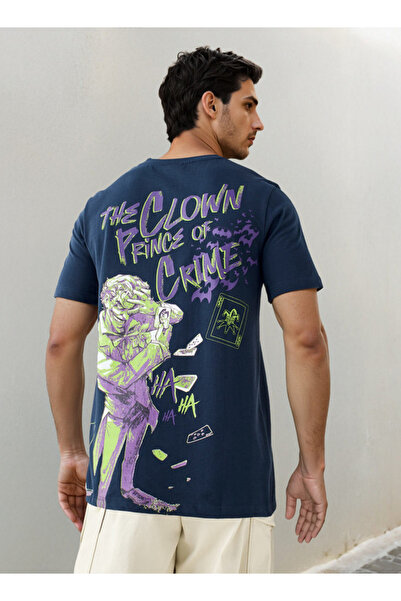 FAV تي شيرت مطبوع عليه صورة الجوكر برقبة دائرية وأكمام قصيرة