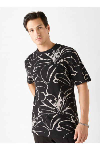 Iconic All-Over Print Crew Neck T-shirt with Short Sleeves
