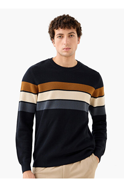 FAV سترة مخططة بأكمام طويلة