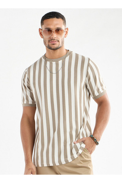 FAV Striped Crew Neck T-shirt with Short Sleeves