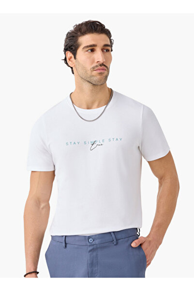 Iconic تي شيرت مطبوع برقبة دائرية وأكمام قصيرة