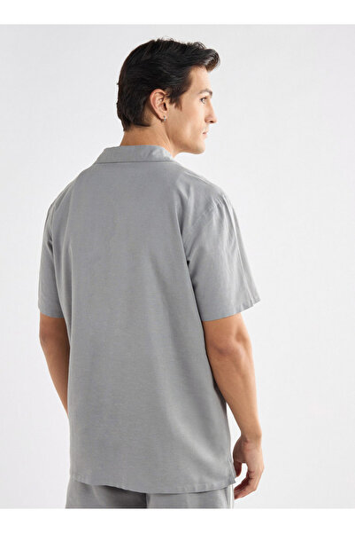 FAV Regular Fit Shirt With Camp Collar And Short Sleeves