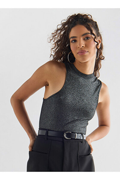 FAV Ribbed Sleeveless Top with Crew Neck