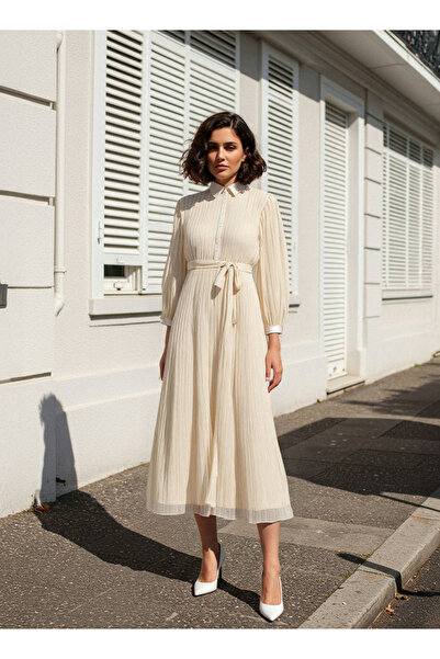 FAV Pleated Midi Dress with Collar and Tie-Up Belt