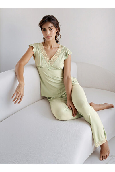 FAV Pyjama Set Lace Trim Top & Trousers