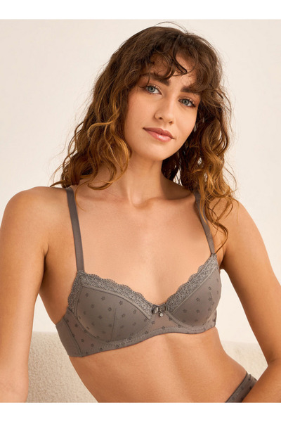 FAV Lace Detail Demi Bra with Hook and Eye Closure